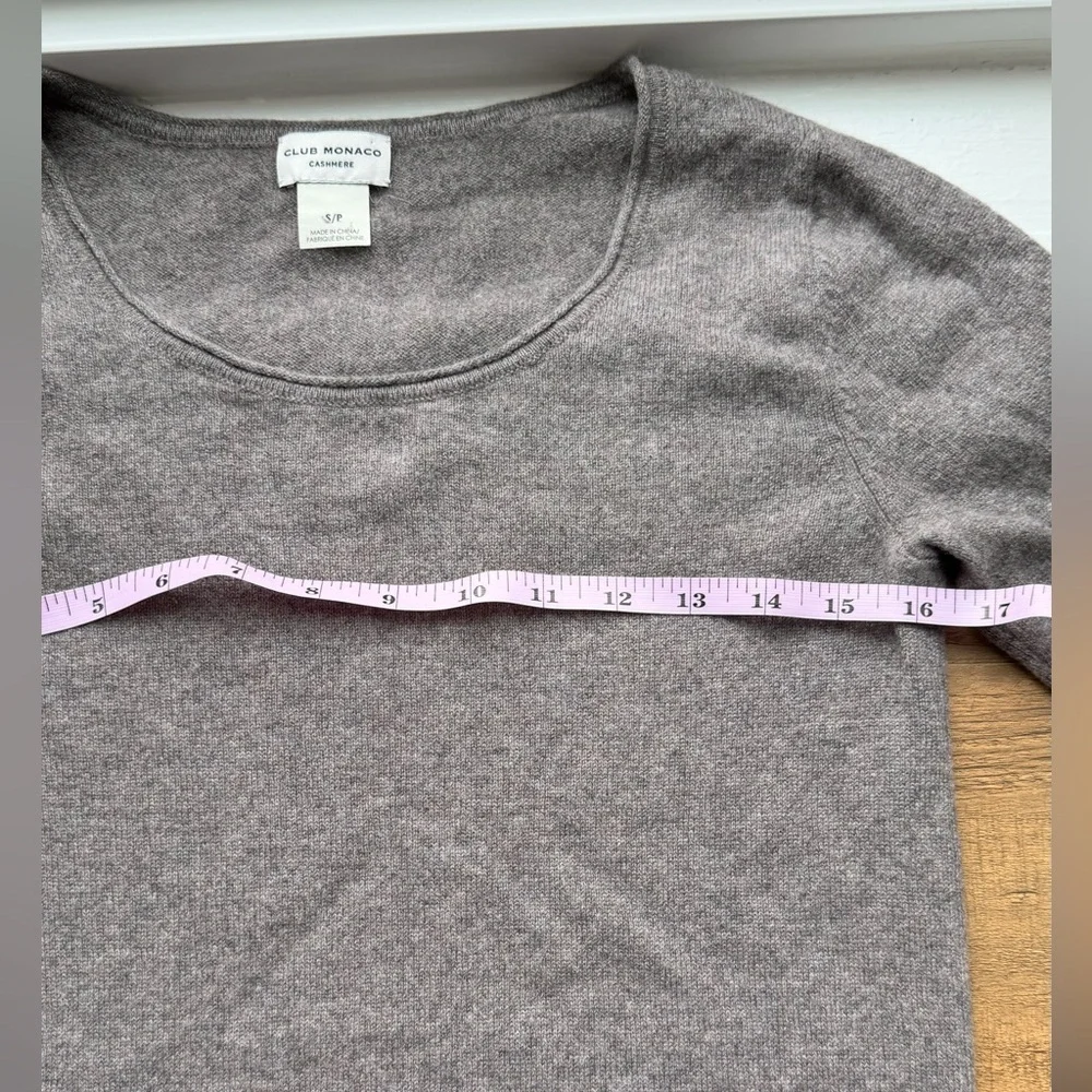 Club Monaco Women’s Gray Long Sleeve Cashmere Sweater Size Small - Picture 4 of 8